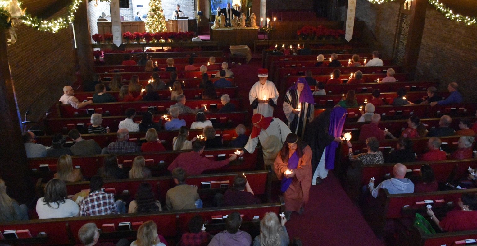 Christmas candlelight service